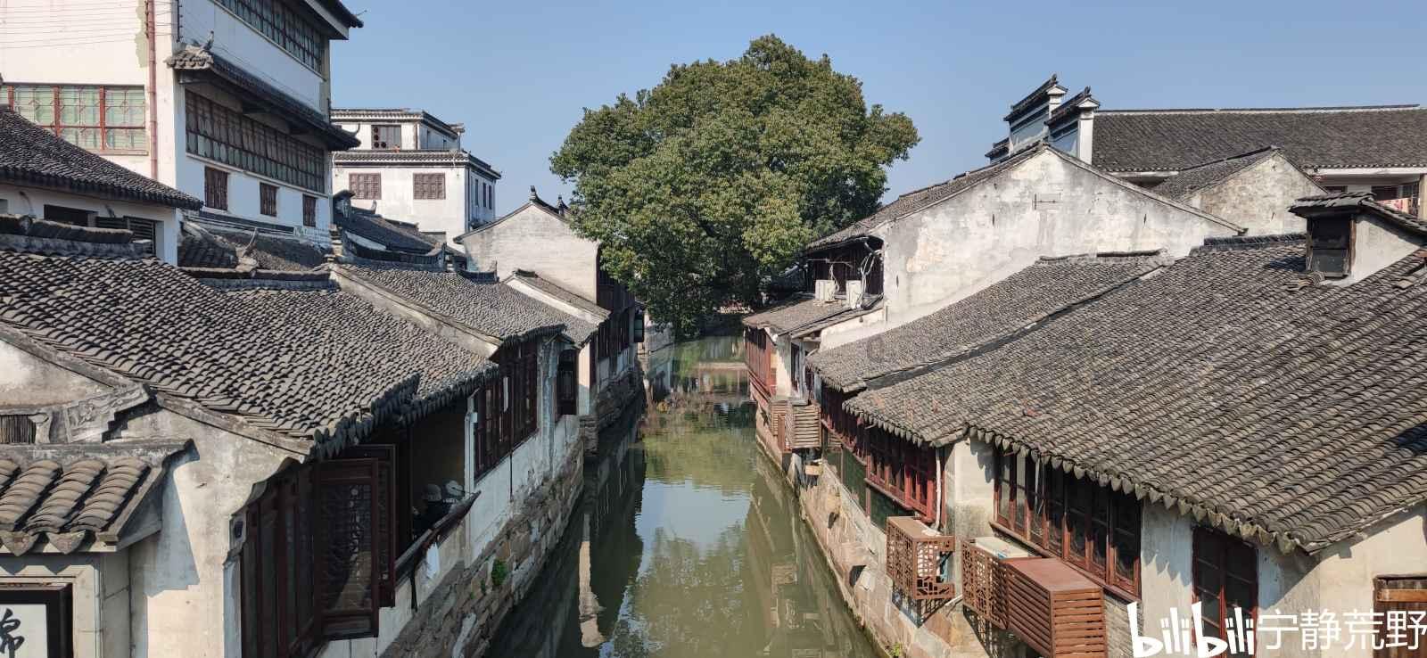 征服香港！自主超跑引领高端市场新篇章